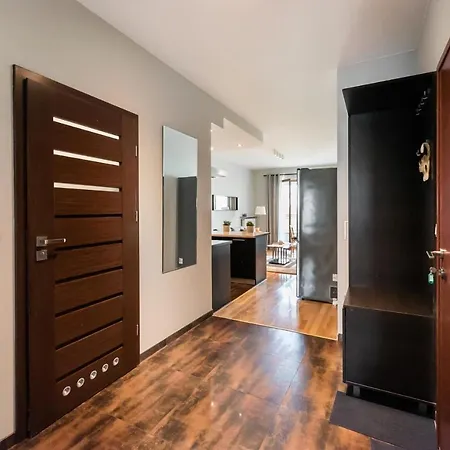 Wola Prime 2-bedroom *